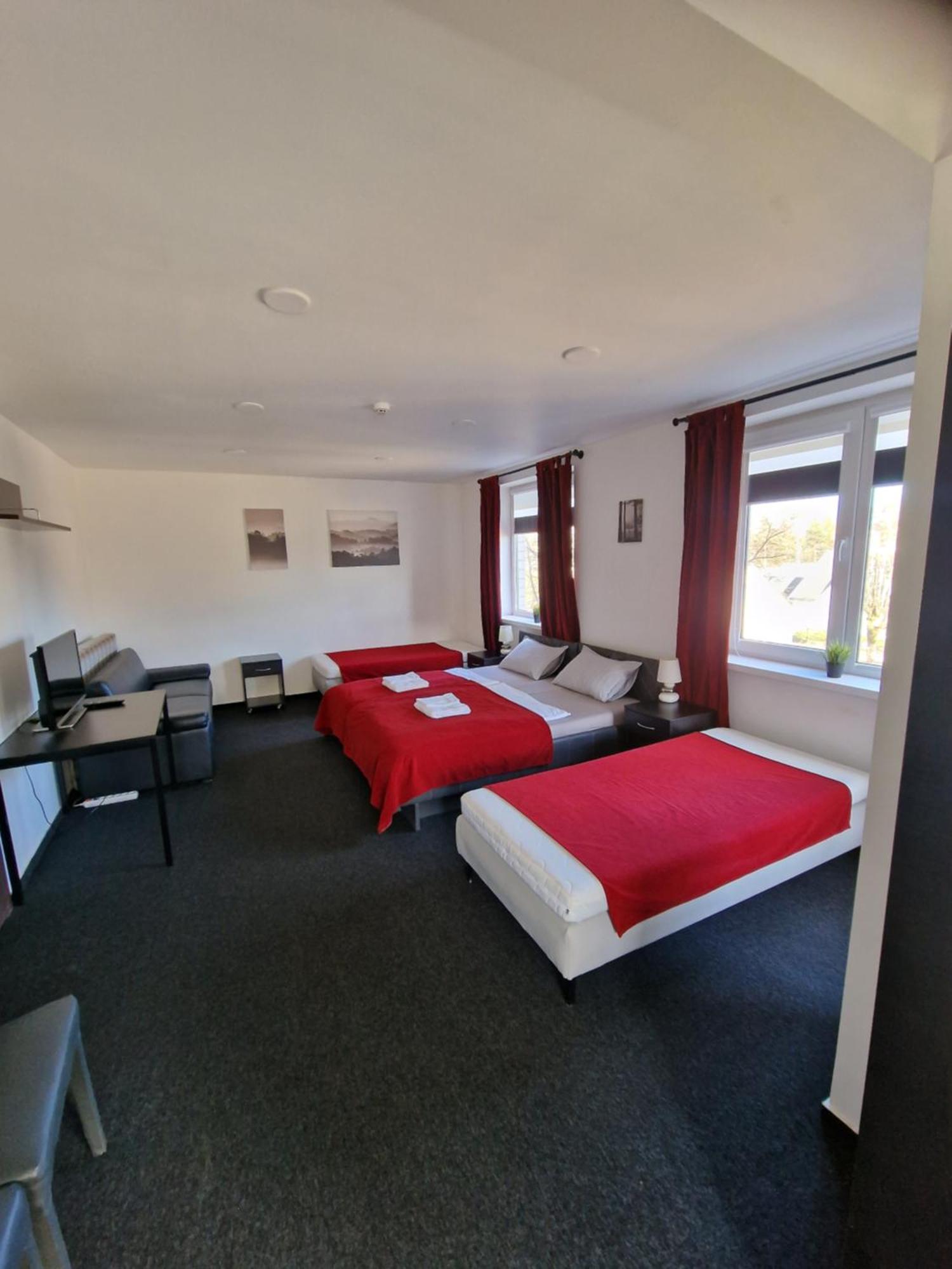 راسينياي Kalida B&B Rooms For Rent الغرفة الصورة