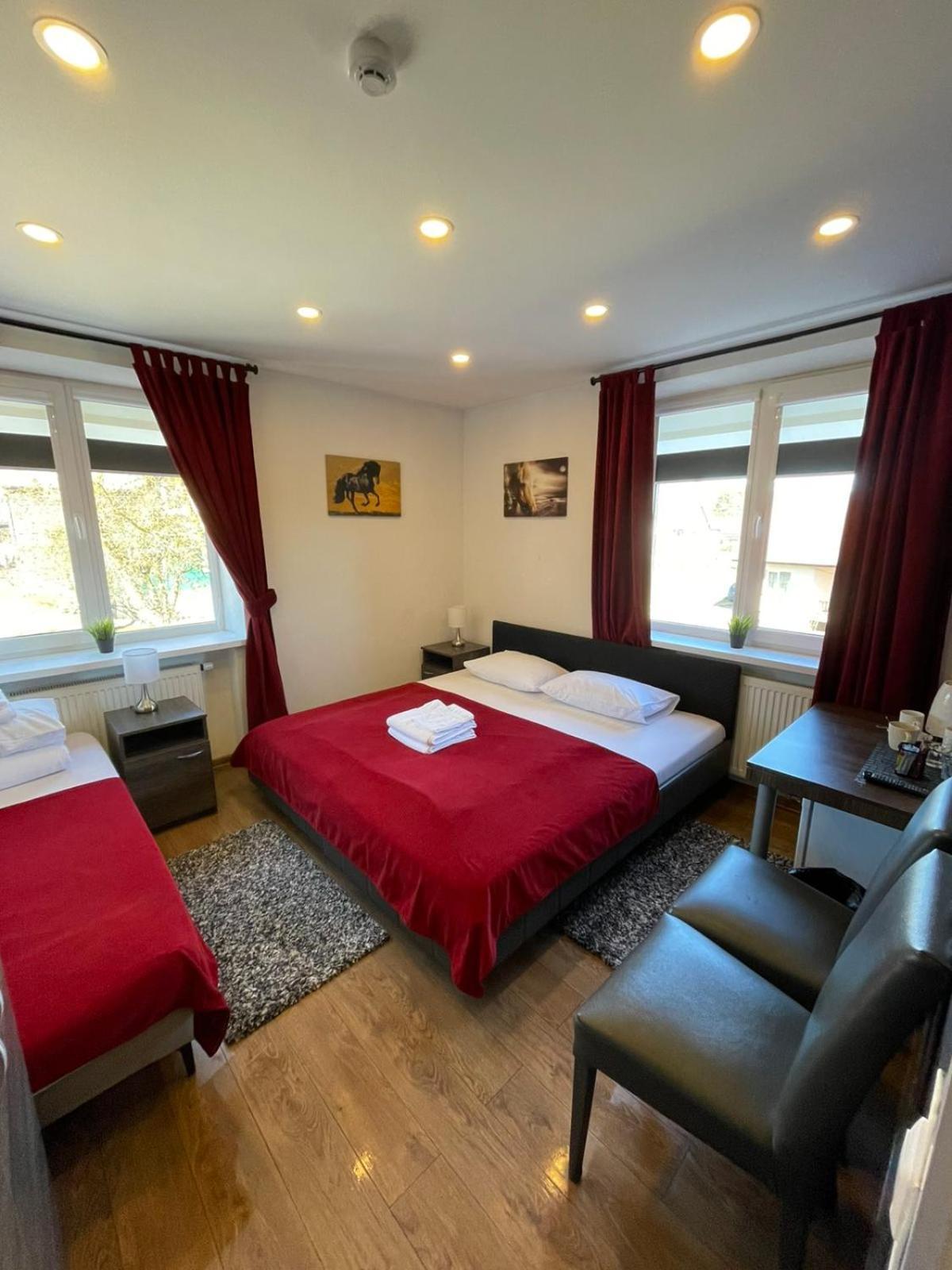 راسينياي Kalida B&B Rooms For Rent الغرفة الصورة